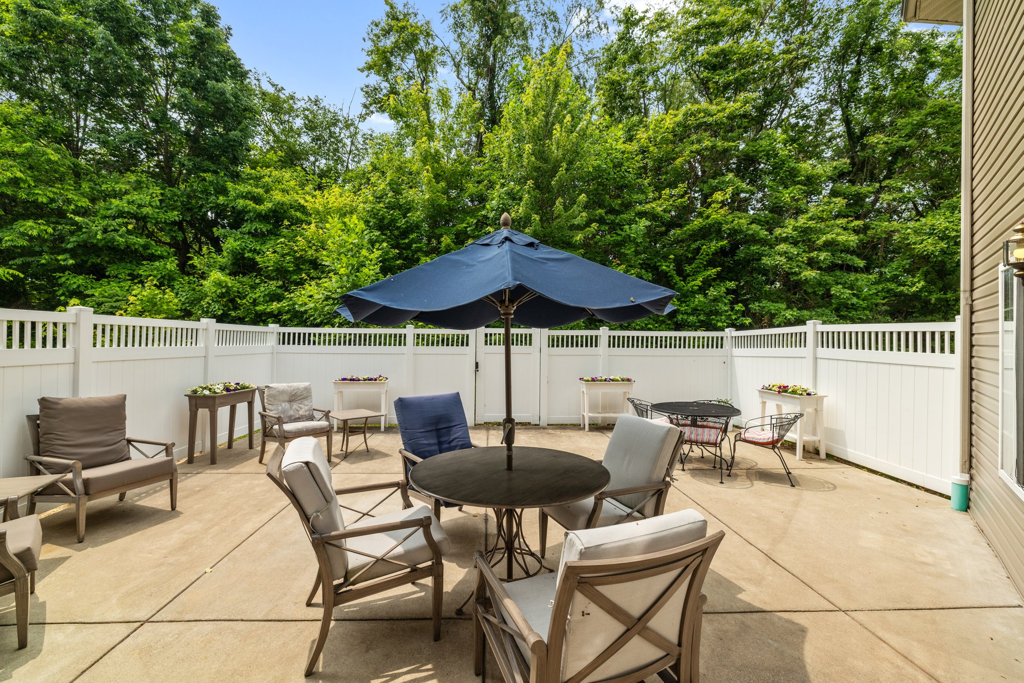 BOPL_AL_patio_020
